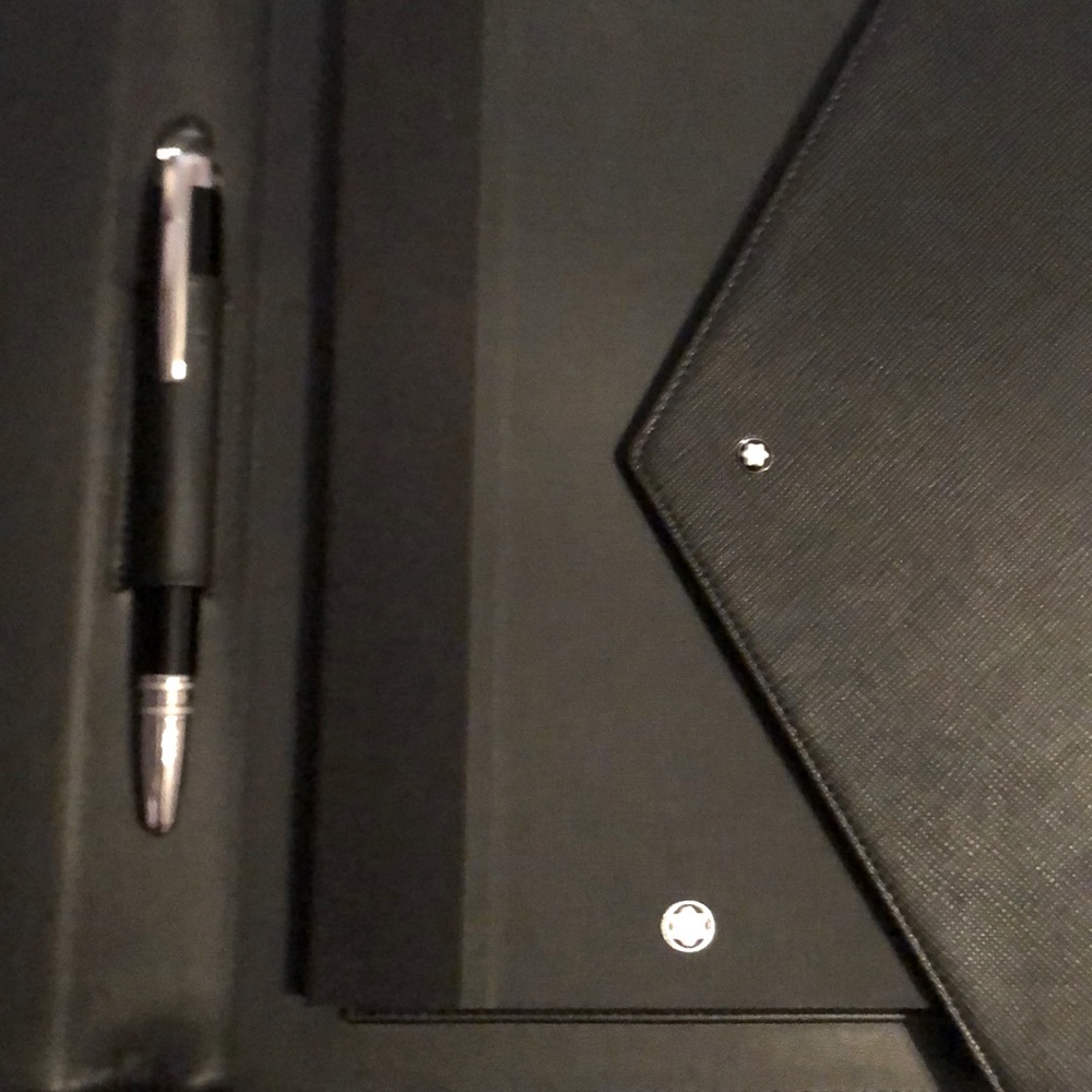 MONTBLANC Augmented Paper Set